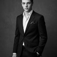 man-in-black-suit-monochrome-studio-portrait-prompt-by-promptplum-3
