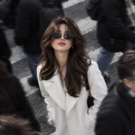 urban-fashion-pedestrian-crossing-midjourney-prompt-by-promptplum-2